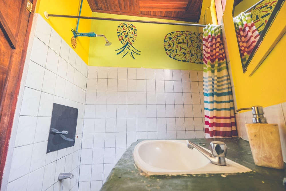 Pura Vida Hostel