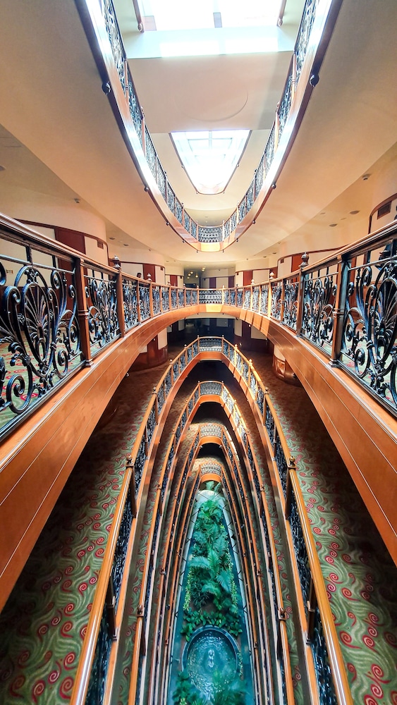 The Orchid Hotel Mumbai Vile Parle