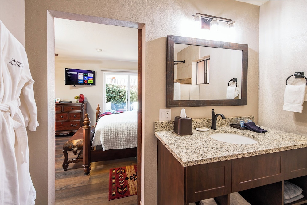 Whispering Creek B&B