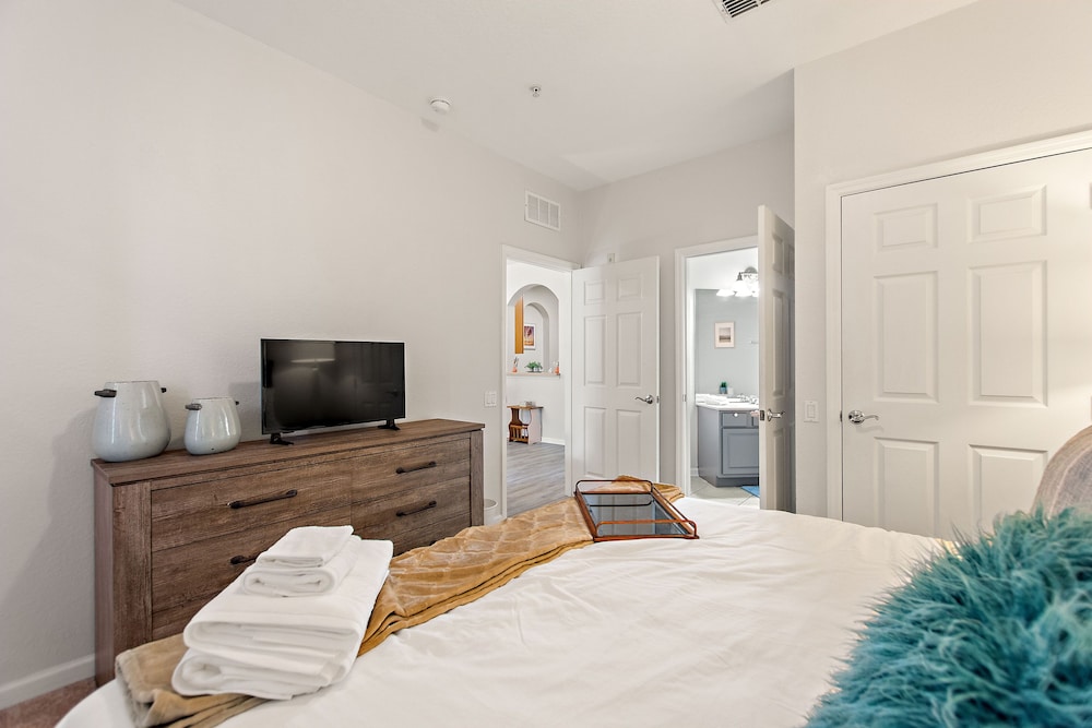 Contemporary @vista Cay By Shine Villas #403