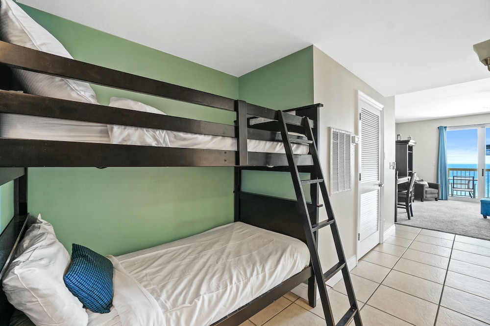 Calypso Beach Resort by Panhandle Getaways