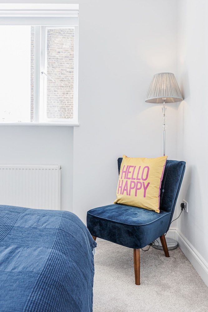2 Bedroom Portobello Notting Hill Apartment