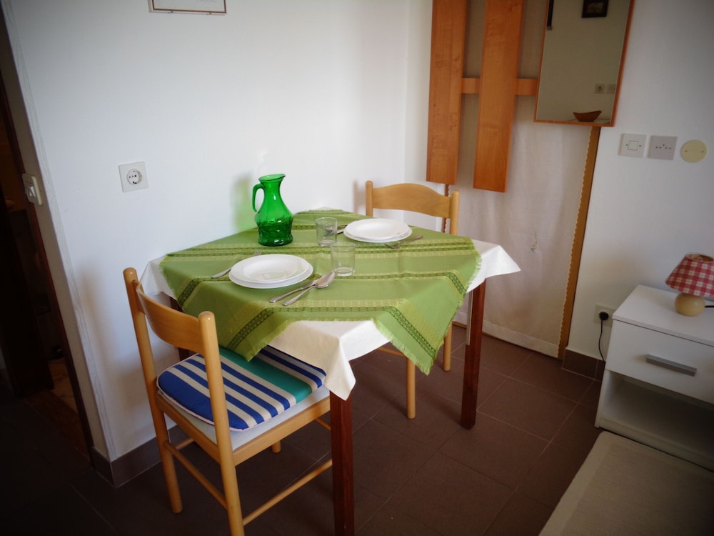 Nice Studio apartments Eduard view 2