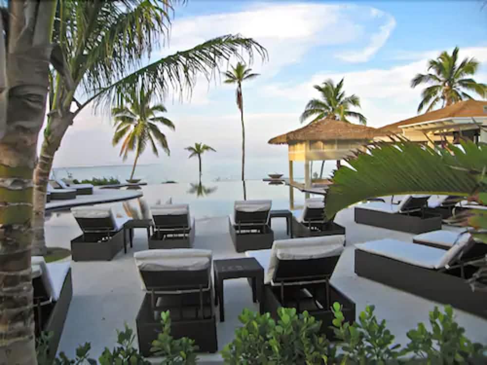 Sky Beach Club - Property Image 2