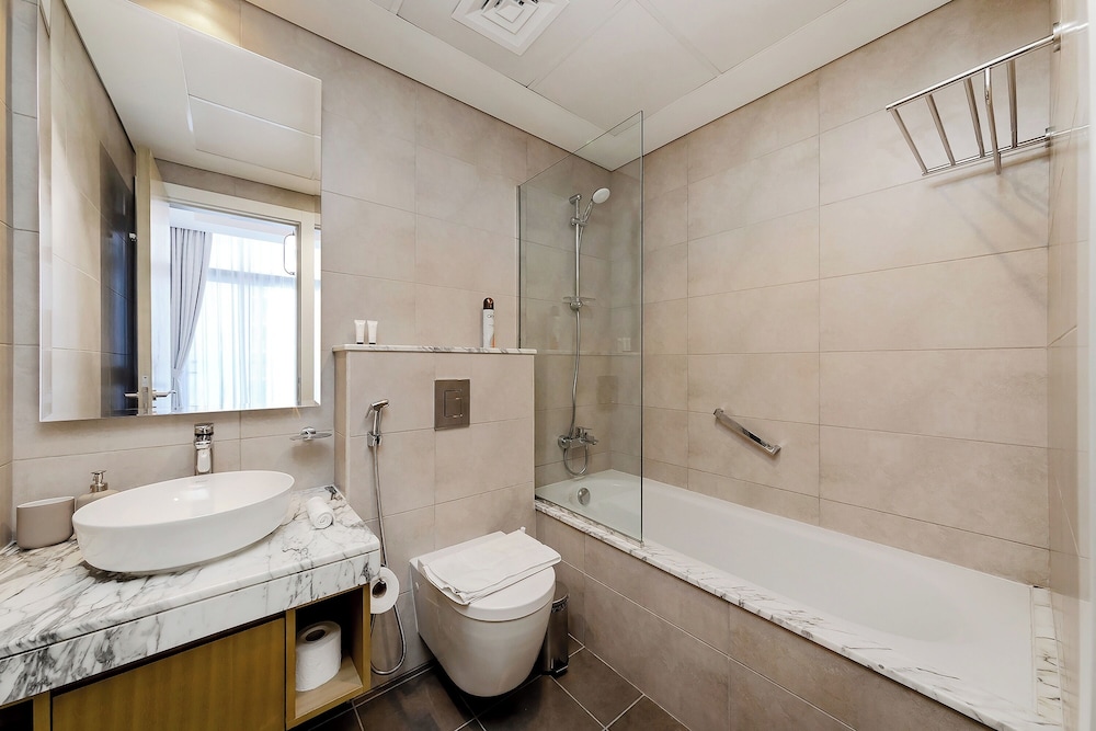 Extremely High 2BR in Aykon City Tower