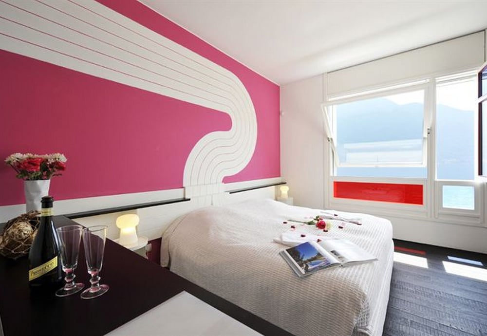 Villa Parisi view 3