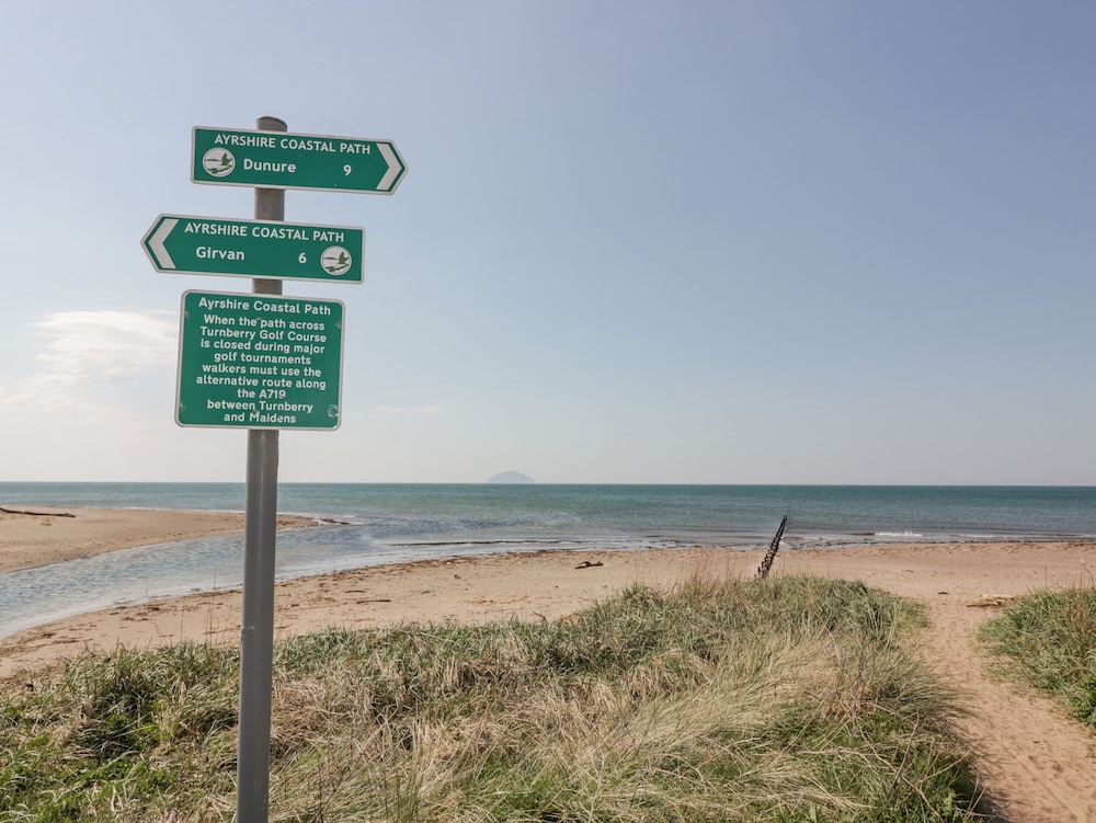 Ailsa Shores