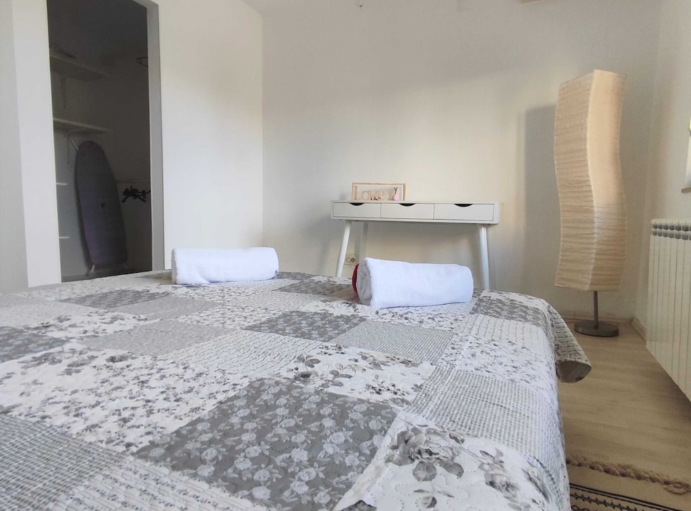 Comfortable Crikvenica Apartment With Terrace and Wifi