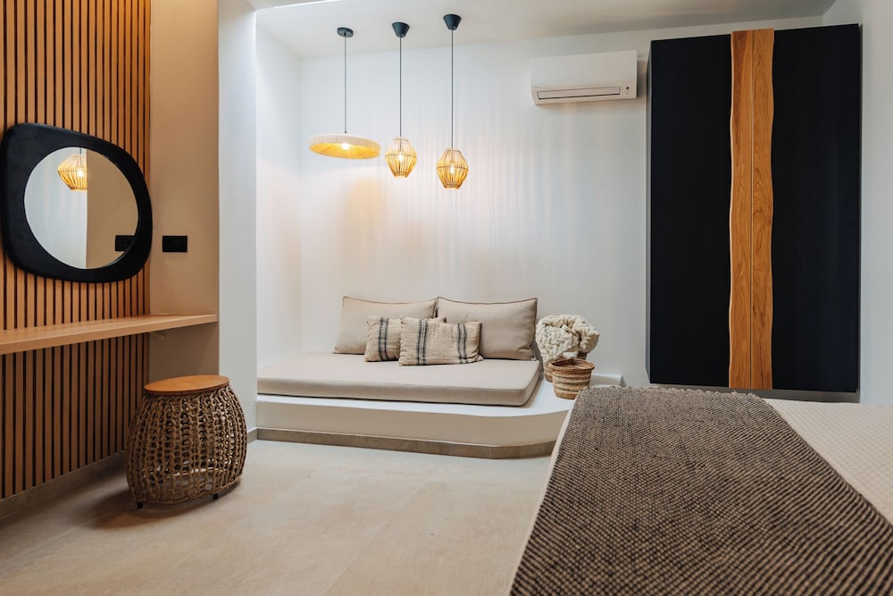 Erthā Suites with private pools