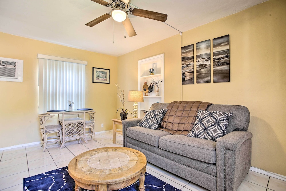 1 Mi to Oceanfront Fun: Pompano Beach Retreat!