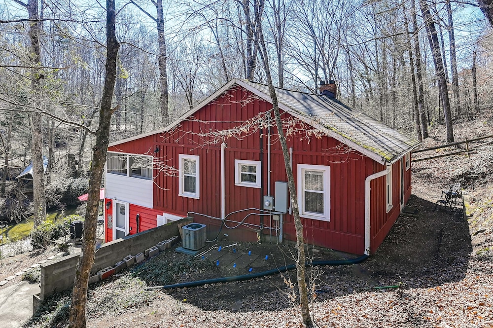 Cleveland Home w/ South Saluda Fishing Access view 5