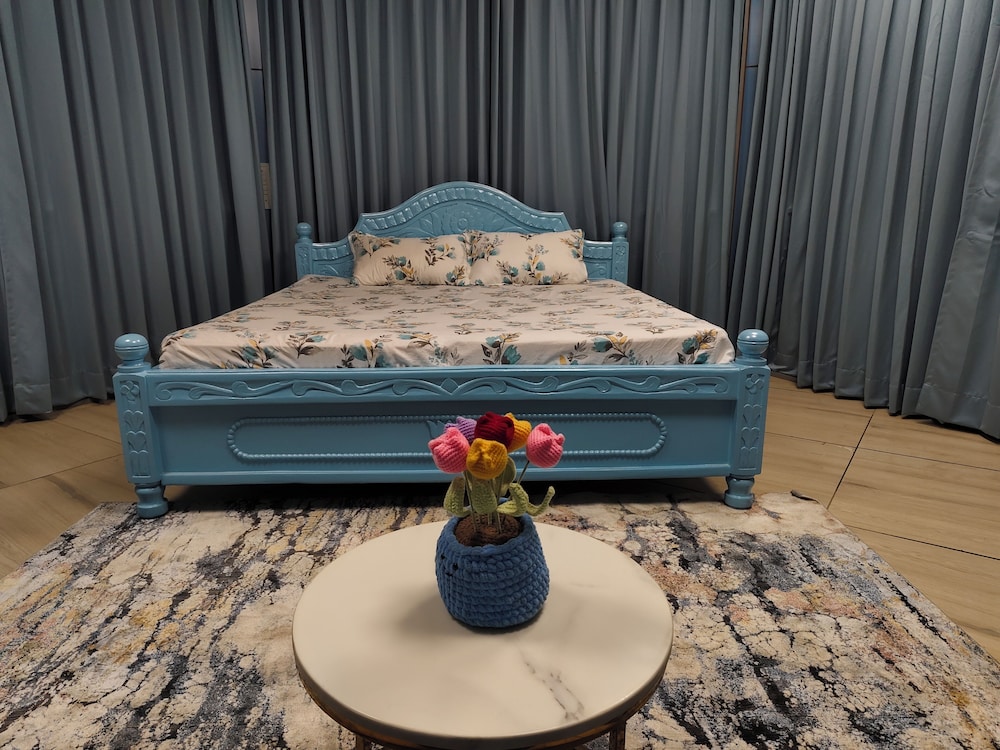 Sanjeevani Farms, Bhopal : A Luxury 5 Bedroom Private Pool Villa