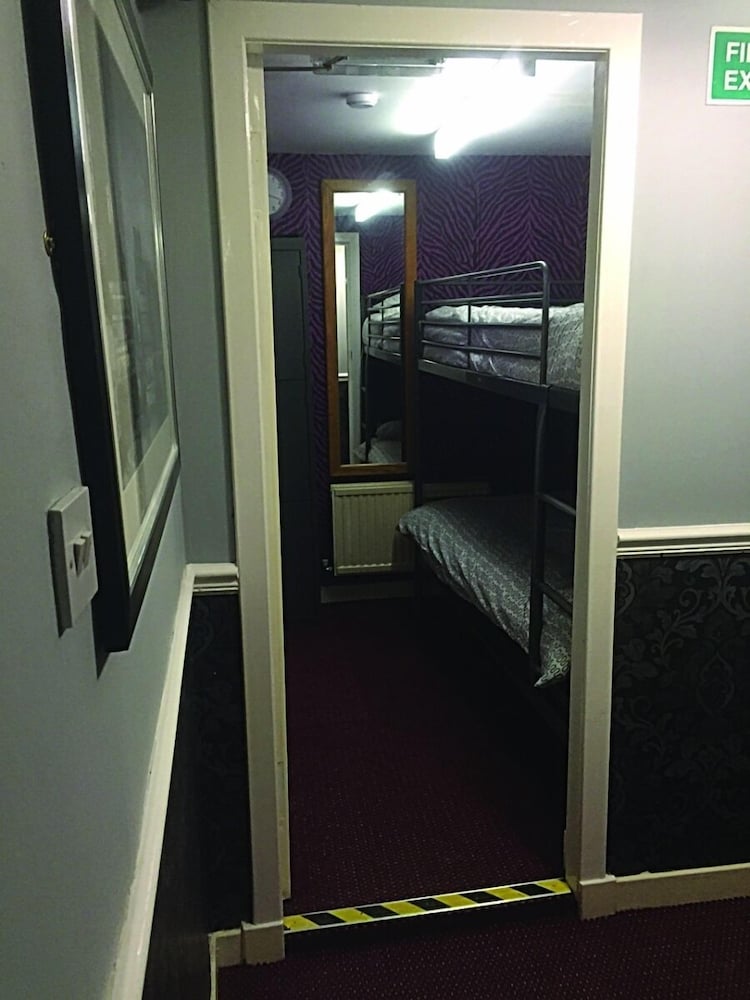 Photo 29