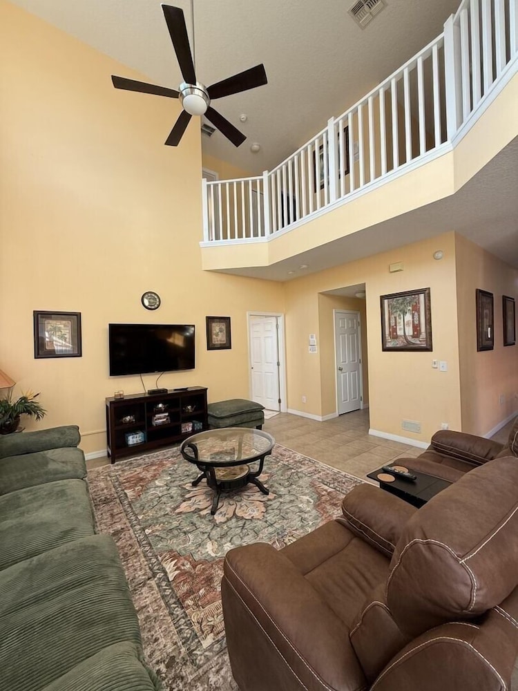 Sol142ca Spectacular 6 Bed, Solana Commuity Villa 6 Bedroom Home