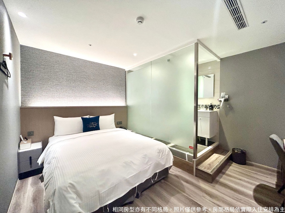 Fun Stay Inn Ximen