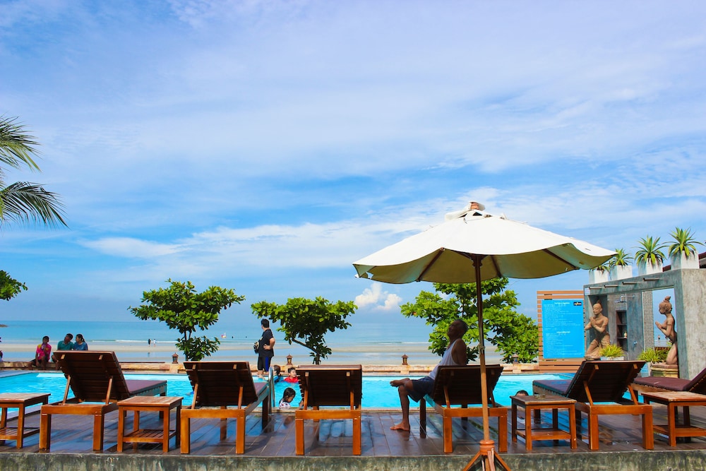 Fah Talay Resort