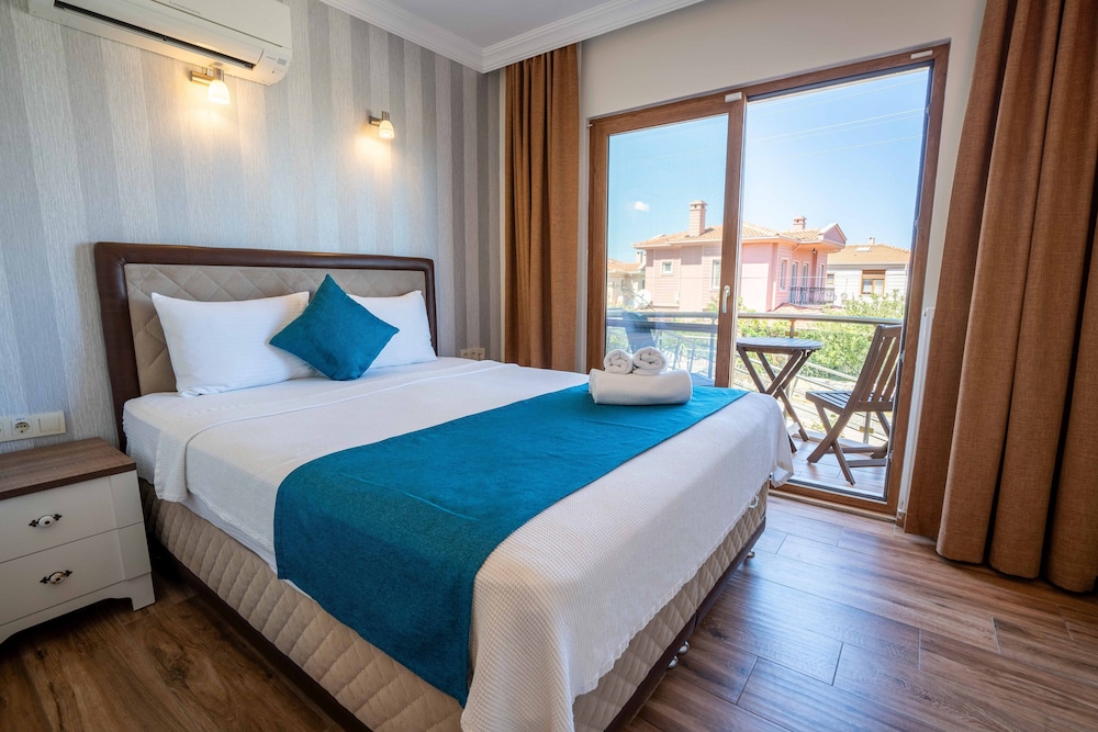 Cunda Giritlioğlu Otel Yetişkinlere Özel +12 - Image 40