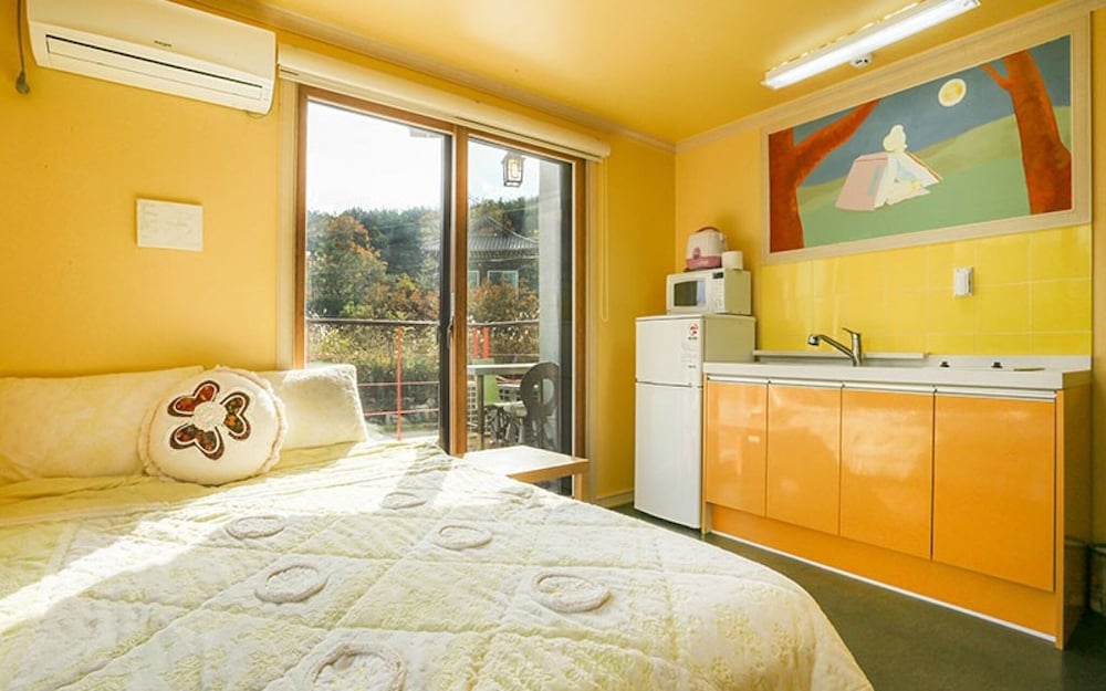 Gyeongju Twin Village Bed and Breakfast