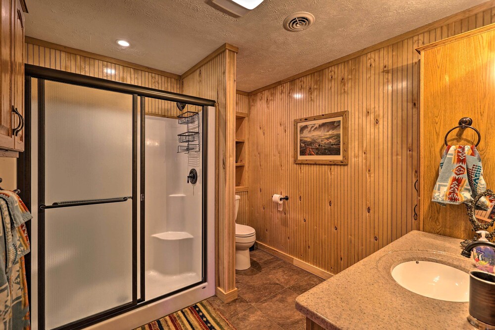 Comfy Ranch Apartment in New River Stables! view 2