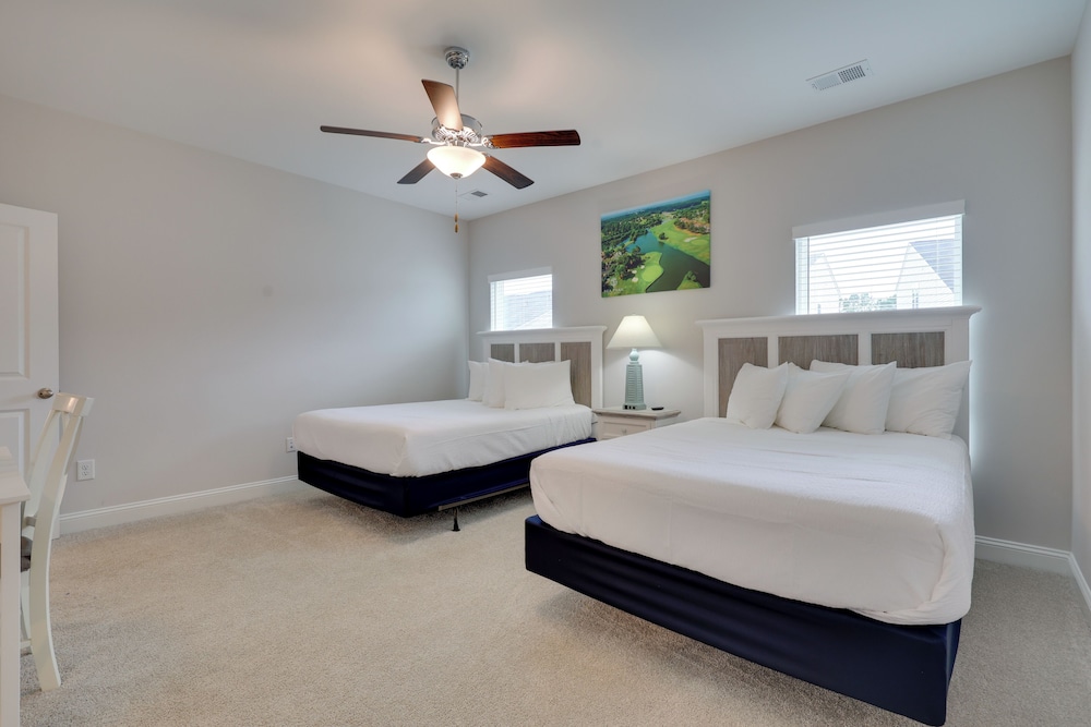 3 Mi to Golf & Waterway: Ocean Isle Beach Retreat!