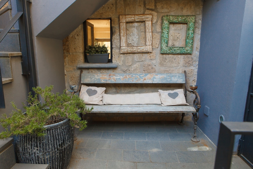 Photo 40