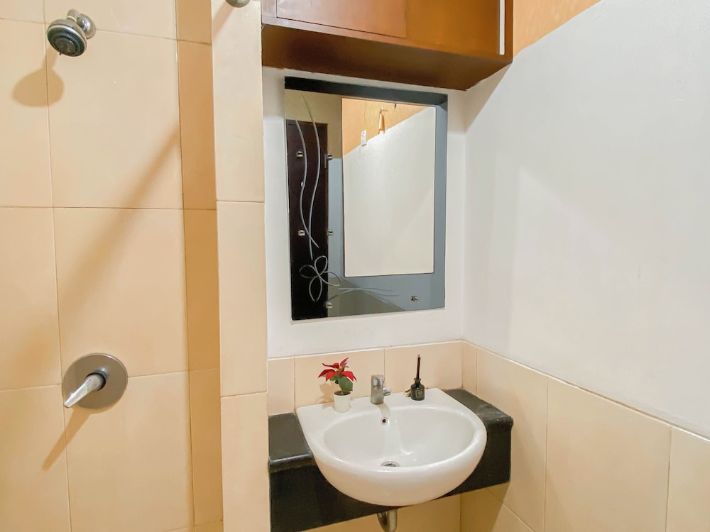 Warm Wood Accents Studio At Mangga Dua Apartment