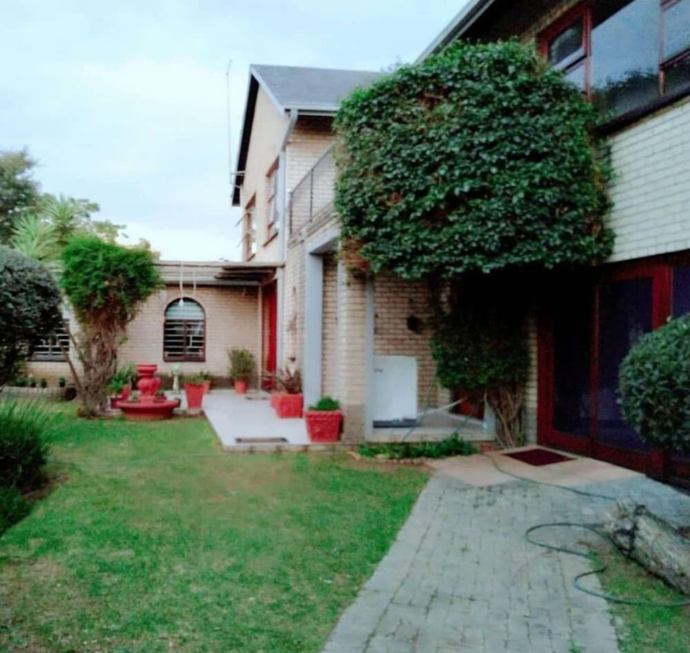 Photo 7