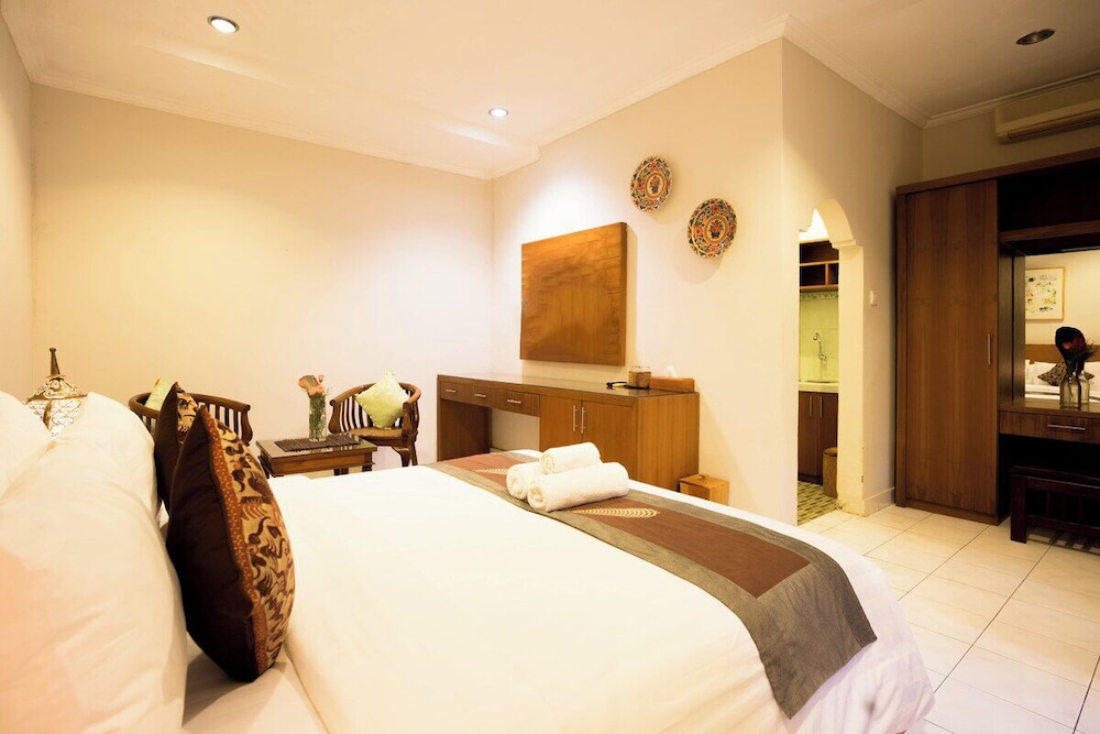 Puri Anyar Heritage