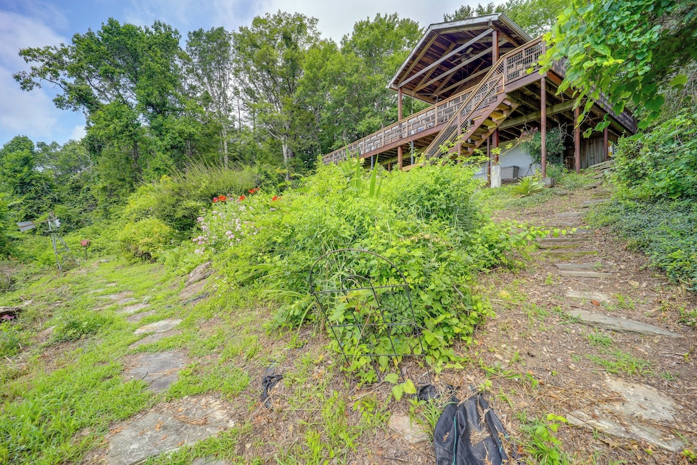 'mountain View' Cabin in Little Switzerland