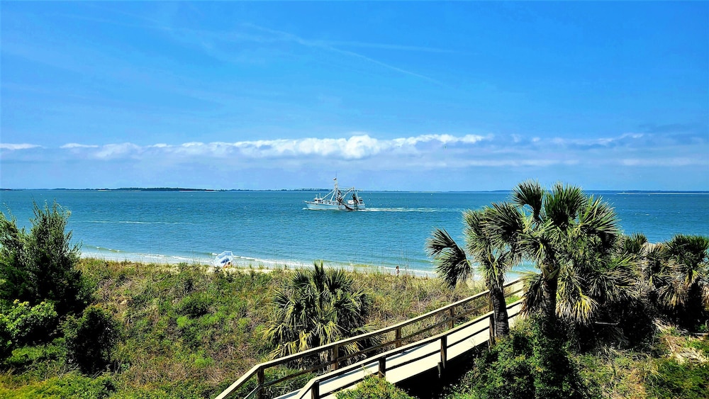 Bay View Villas 2 by Tybee Vacation Rentals