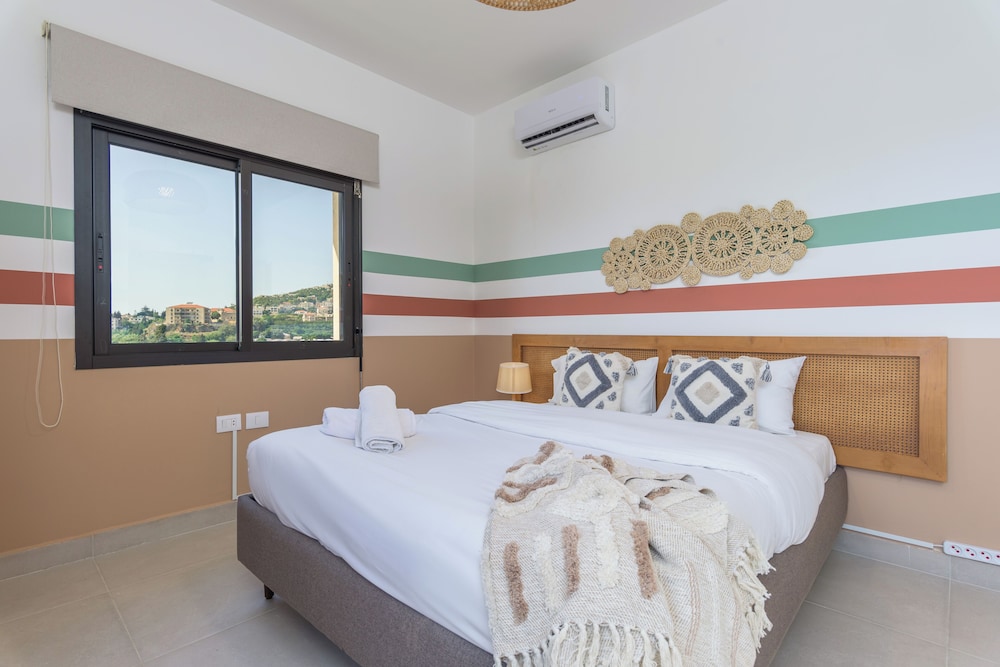 Glow Studios & Apartments in Batroun