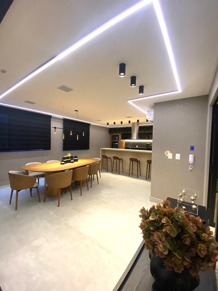 Studio Design 3 Apt 812