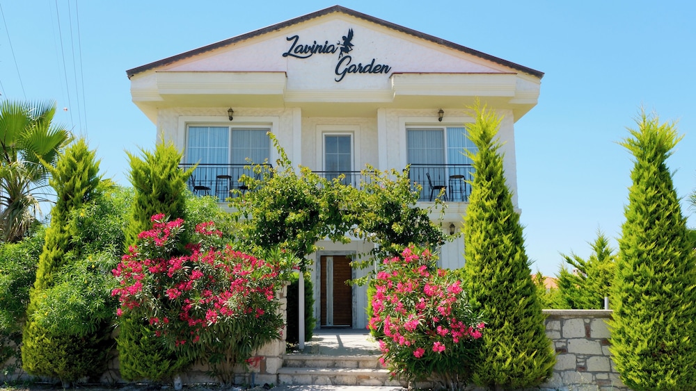 Lavinia Garden Alaçatı - Image 15