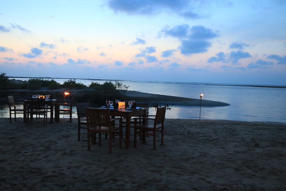 Blue Whale beach boutique Resort