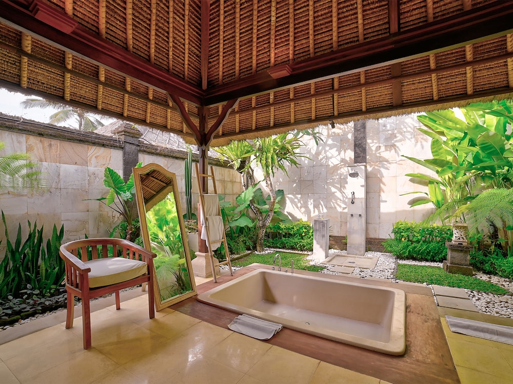 Villa Tanju by Elite Havens view 3