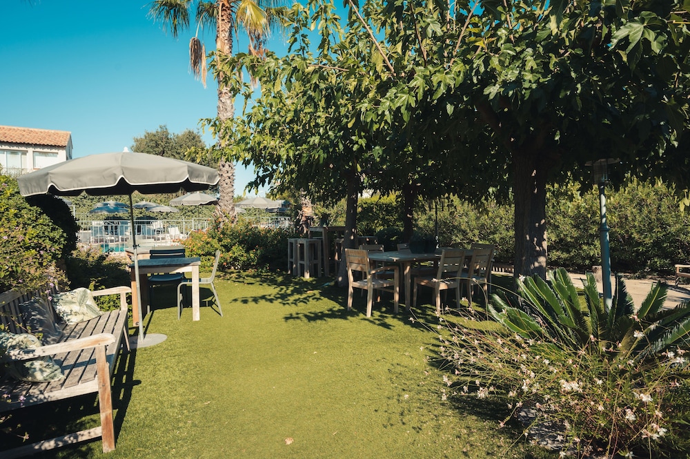Frejus Vacations - Van der Valk Hotel Le Catalogne - Property Image 10