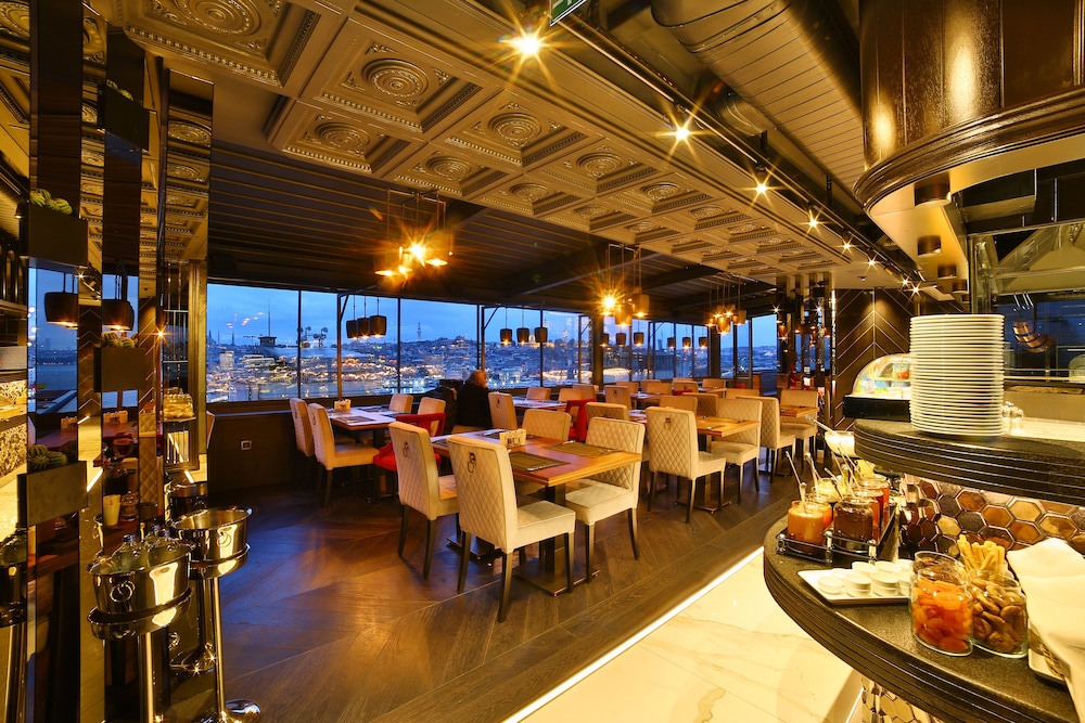 Momento Golden Horn Otel - Image 15