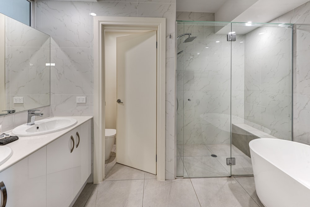 Bella Vista East 5