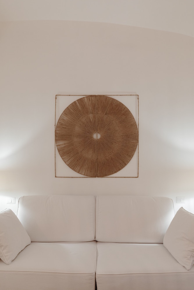 Vatican home for seven people