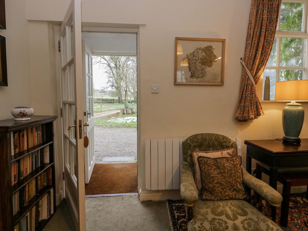 Longlands Groom's Quarters