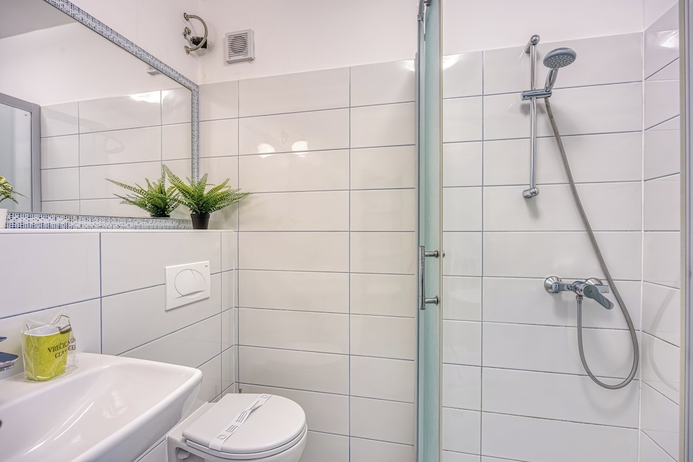 Blue Studio Apartment