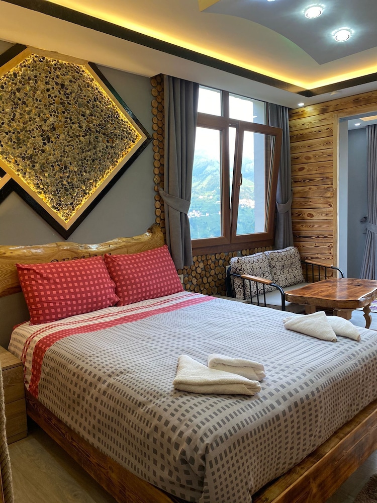 Peruma Otel Bungalov