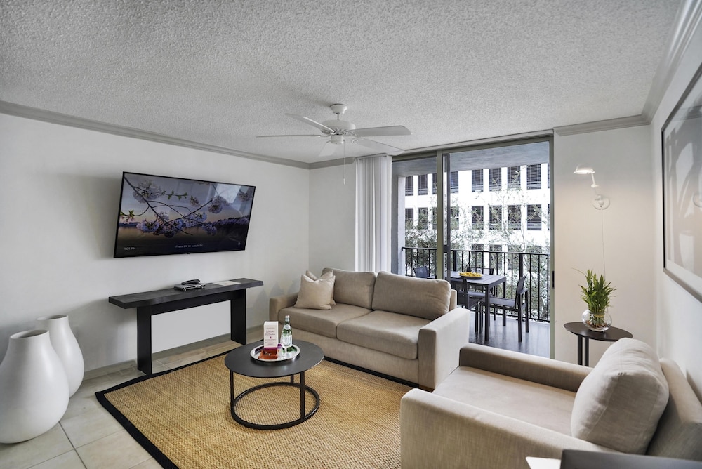 Dharma Home Suites Coral Gables at Gables Grand Plaza, 写真 58