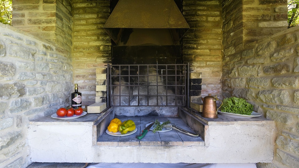 Ca Seppe 10 2 by Marche Holiday Villas
