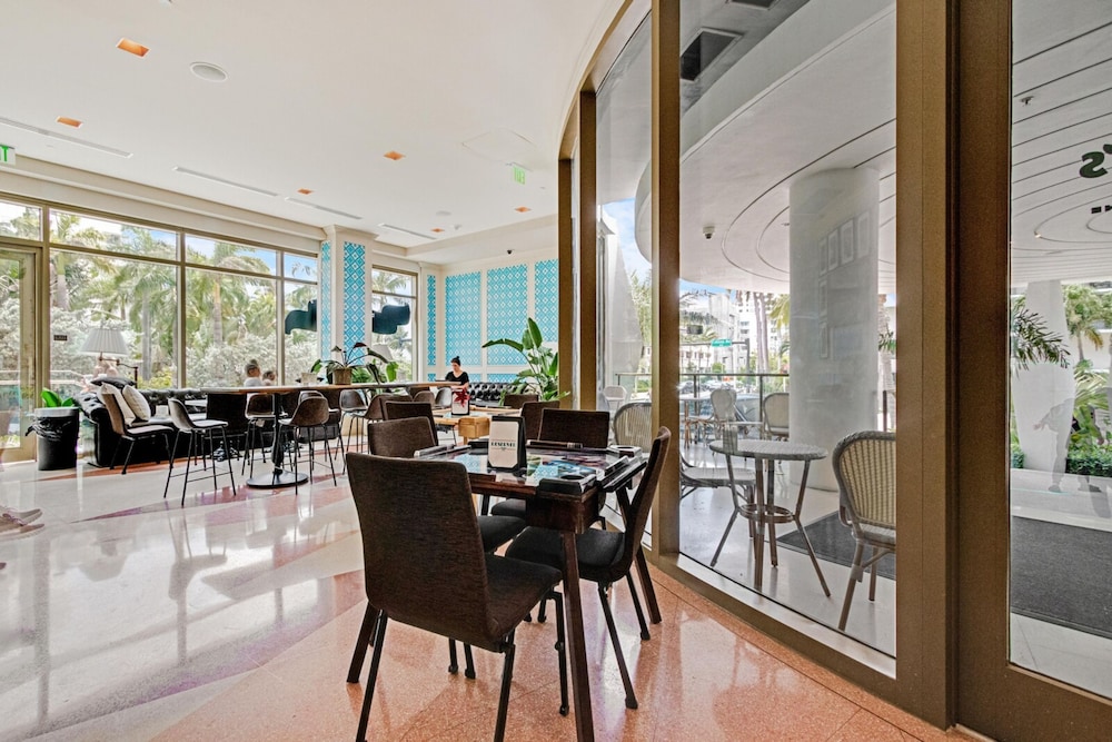 Shelborne Penthouse by Sextant - Image 5