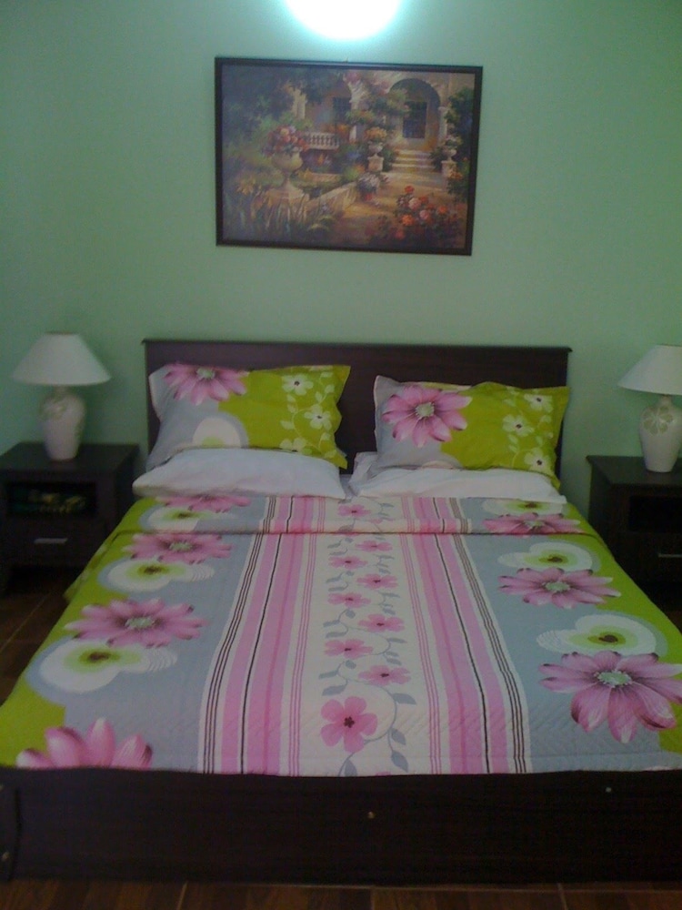 Garden Roomz Oman