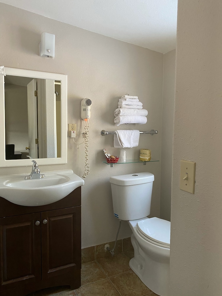 Lake Tahoe Vacations - Apex Inn - Property Image 5