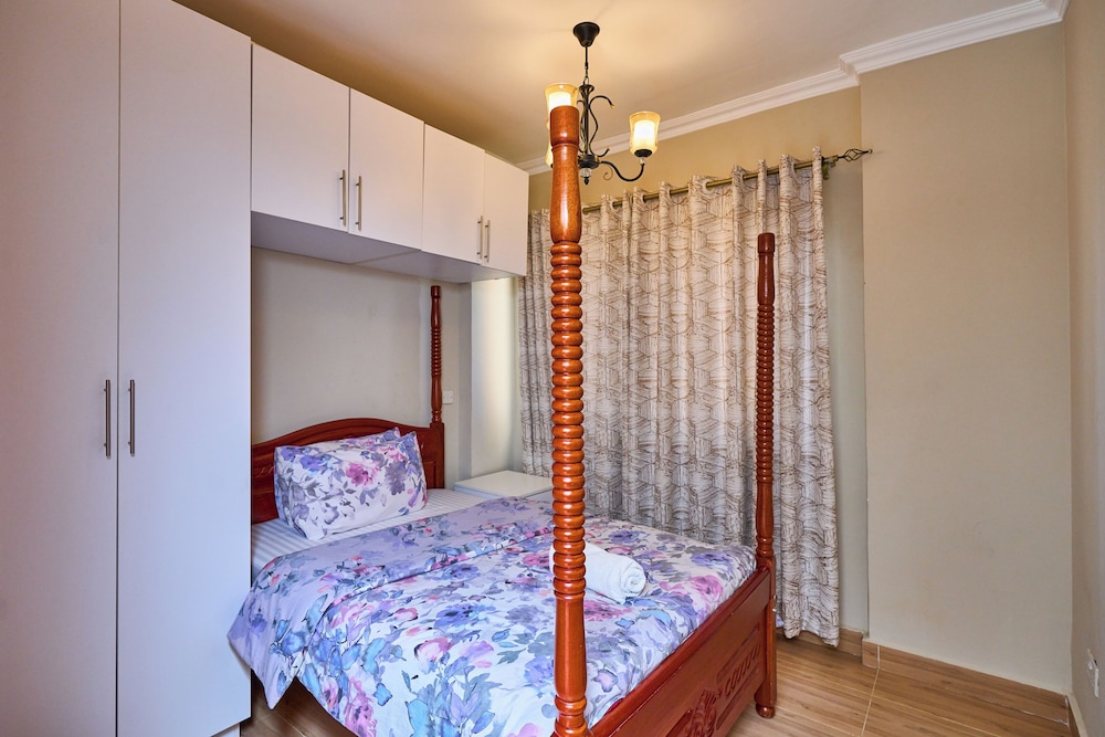 Luxore Apartments