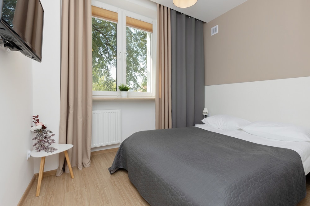 Cozy Oczapowskiego by Renters view 2