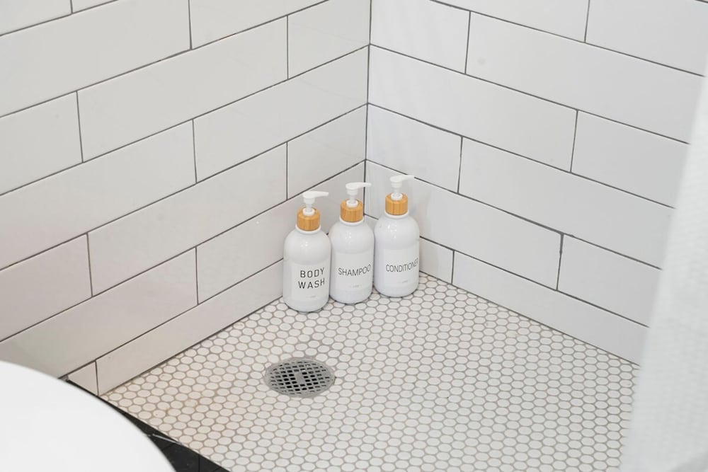 2 Bed 3 Bath Chicago Condo